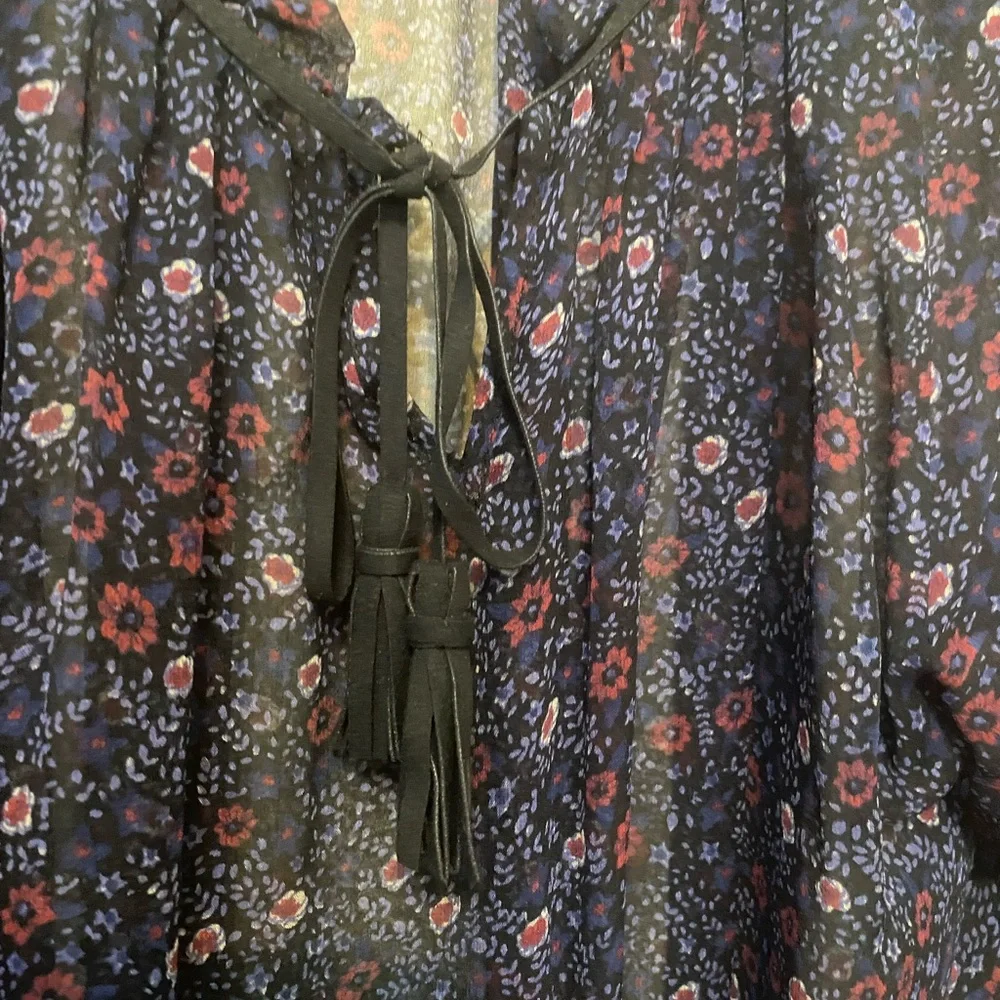 Joie Midnight Blue Floral Blouse - Picture 4 of 5